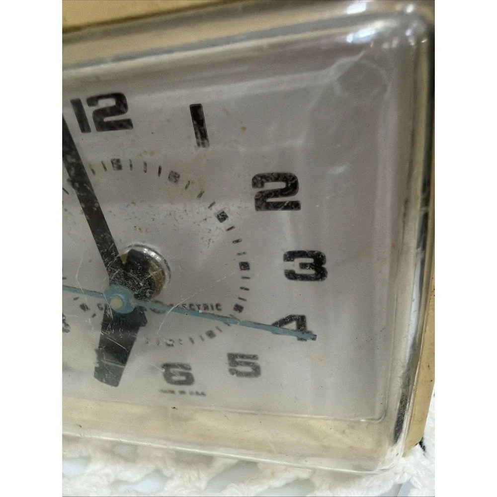 Vintage General Electric Alarm Clock, Fully Working